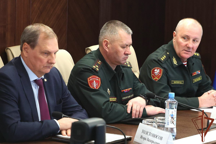 Командующий Сибирским округом Росгвардии встретился с губернатором Томской области