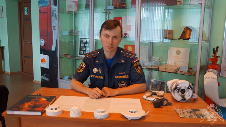 СОТРУДНИК МЧС РАССКАЗАЛ ВОЕННОСЛУЖАЩИМ СЕВЕРСКОГО СОЕДИНЕНИЯ РОСГВАРДИИ О ПРАВИЛАХ ПОЖАРНОЙ БЕЗОПАСНОСТИ (ВИДЕО)