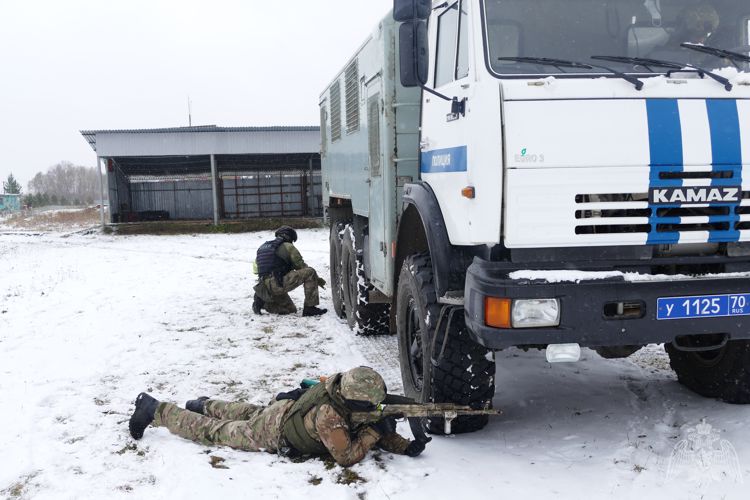 В Томске завершился полевой выход СОБР Росгвардии 
