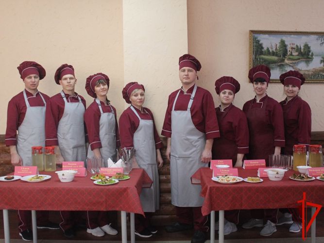 В Томской области военнослужащие Росгвардии продемонстрировали кулинарное искусство