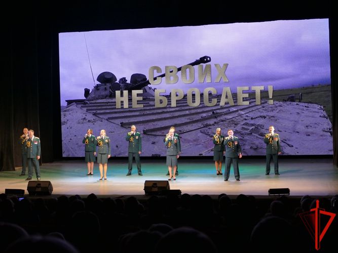 Ансамбль песни и пляски Сибирского округа Росгвардии с торжественным концертом выступил в Томске (видео)