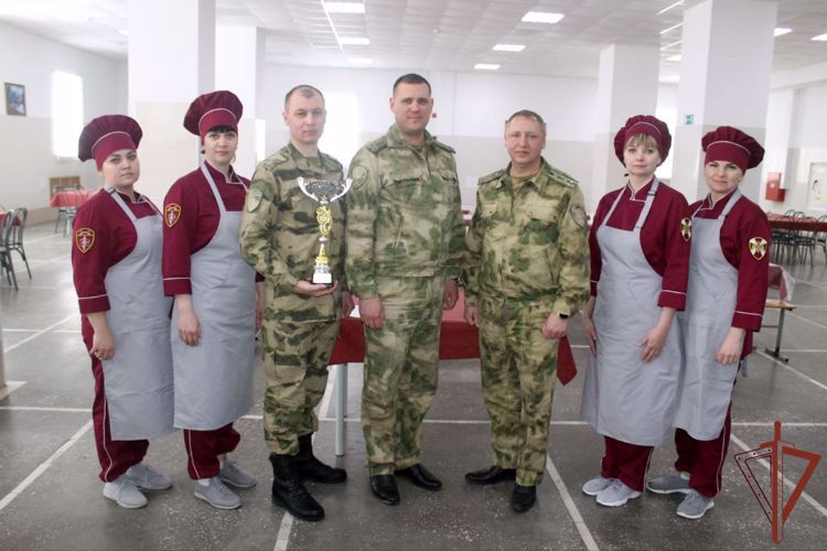 Военные повара северского соединения признаны лучшими в Сибирском округе Росгвардии