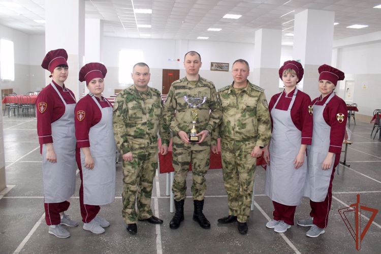 Военные повара северского соединения признаны лучшими в Сибирском округе Росгвардии