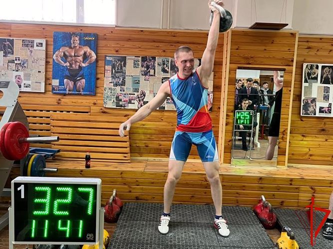 Северские росгвардейцы стали лучшими в чемпионате «Динамо» по гиревому спорту в Томске