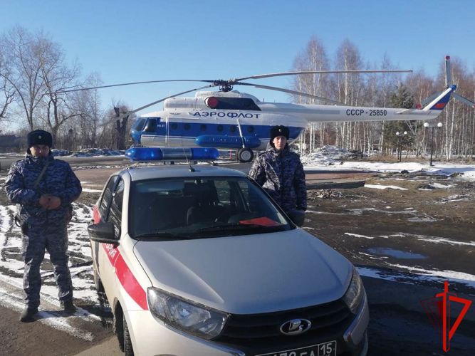 В Томской области росгвардейцы задержали подозреваемого в грабеже 