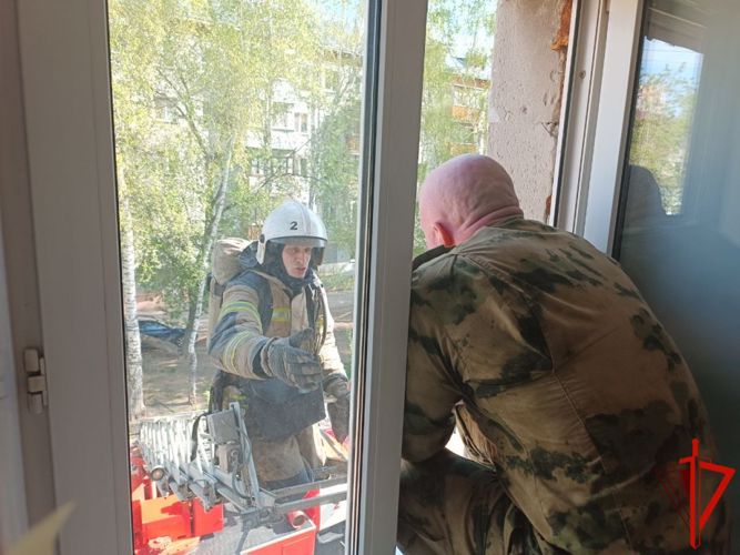 Росгвардия и МЧС провели пожарно-тактические учения в Томске (видео)