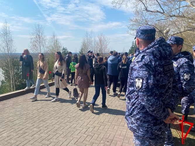 Росгвардия обеспечила безопасность празднования Дня Победы в Томской области