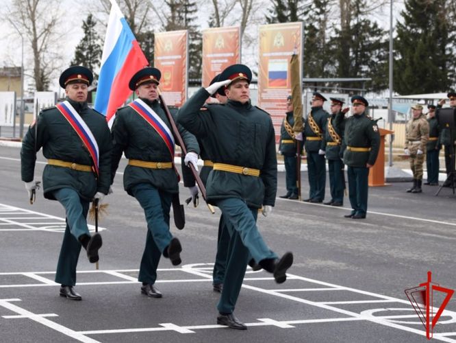 В Томской области состоялось вручение Боевого знамени воинской части Северского соединения Росгвардии