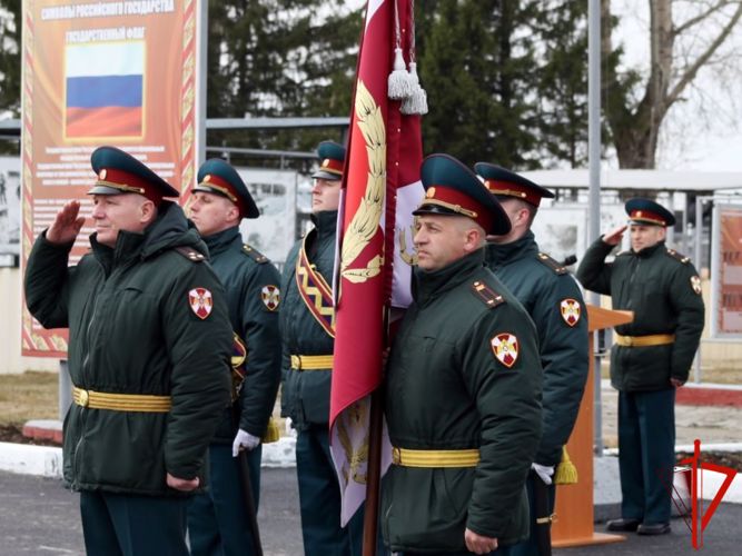 В Томской области состоялось вручение Боевого знамени воинской части Северского соединения Росгвардии