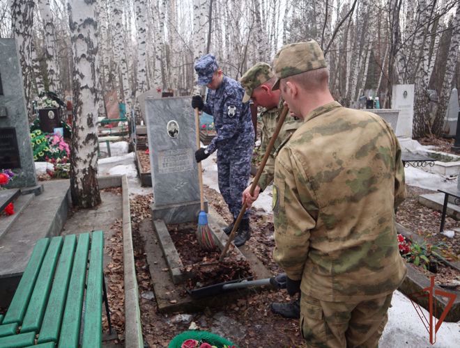 К ведомственной акции «На страже памяти» присоединились росгвардейцы из Томской области