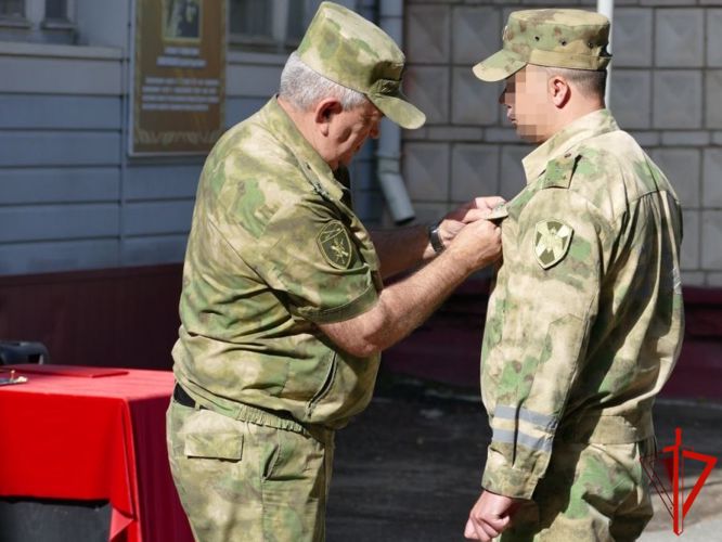 Начальник Управления Росгвардии по Томской области вручил государственные награды участникам спецоперации