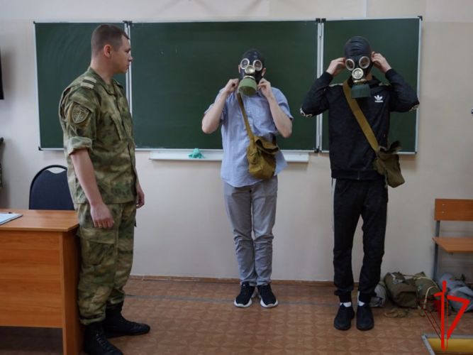 Росгвардия участвует в учебных сборах томских студентов