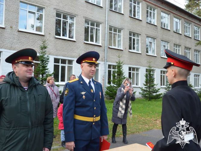 Росгвардейцы в Томской области участвуют в патриотическом воспитании детей