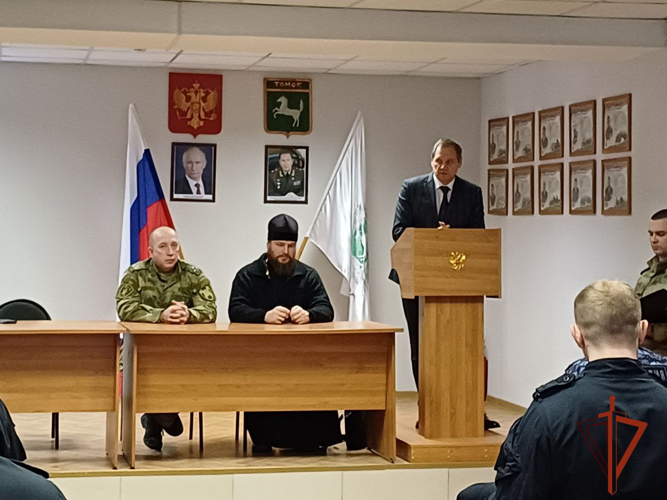Cпецназу Росгвардии в Томске вручены государственные награды (видео)