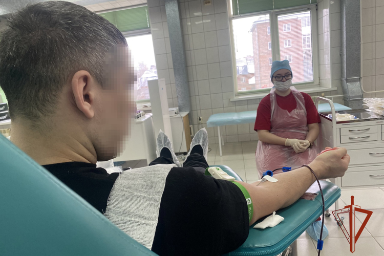 Сотрудники ОМОН «Ратник» Росгвардии сдали кровь для медучреждений Томской области