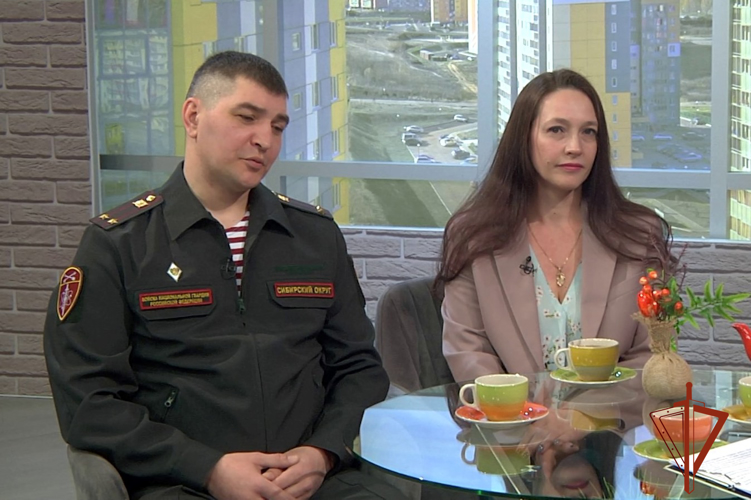 Семья томских росгвардейцев «Лучший на миллион» стала гостем утренней программы «Однажды утром» 