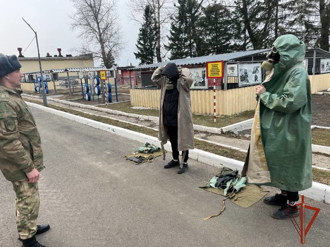 Учебные сборы по основам военной службы со студентами колледжа прошли в Северском соединении Росгвардии