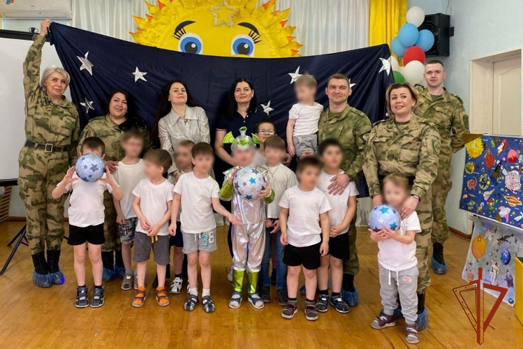 Тематические занятия, приуроченные к Дню Космонавтики провели военнослужащие Северского соединения Росгвардии