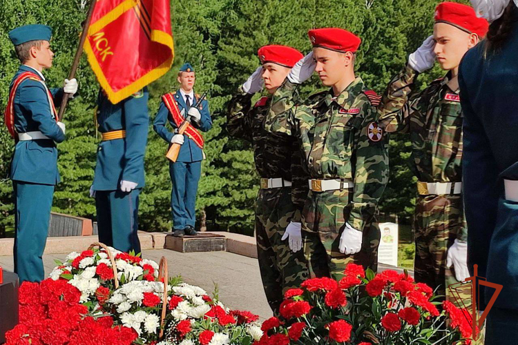 Представители Росгвардии в Томской области стали участниками памятных мероприятий в День памяти и скорби