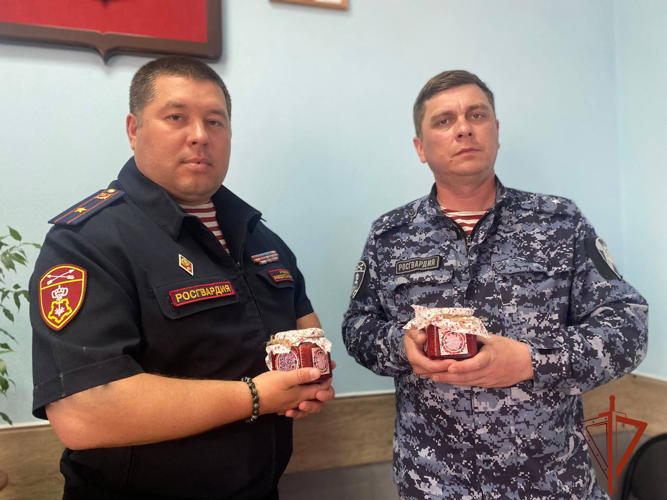 Росгвардейцы поддержали детей с тяжелыми заболеваниями в Томске