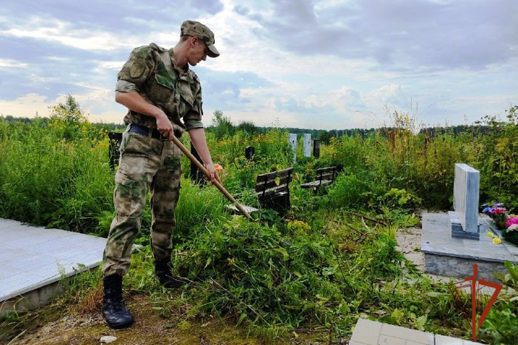 Всероссийская акция Росгвардии «На страже памяти» прошла в Томской области (видео)