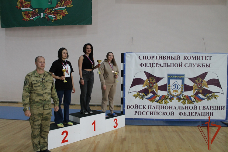 В Томской области подвели итоги Чемпионата Сибирского округа войск национальной гвардии по плаванию (видео)