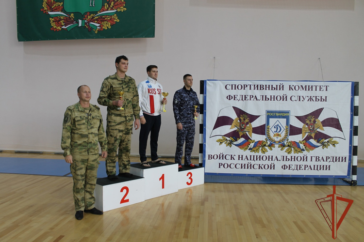 В Томской области подвели итоги Чемпионата Сибирского округа войск национальной гвардии по плаванию (видео)