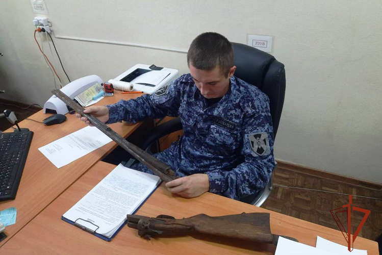 Житель Томской области обнаружил и выдал в Росгвардию незаконное ружье 