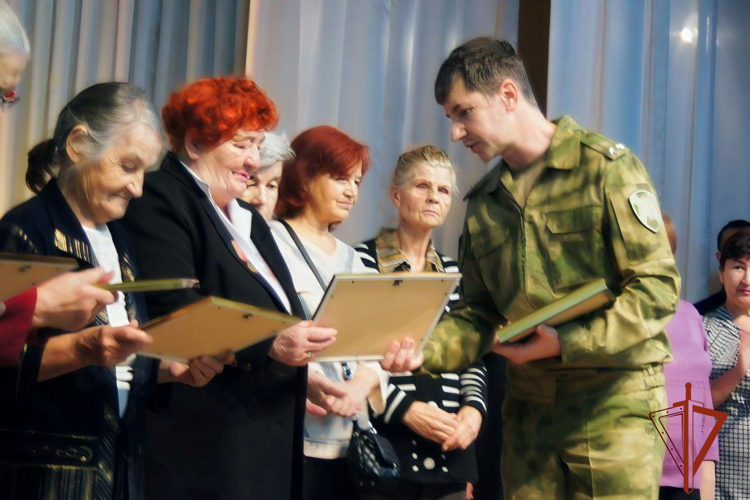 В Северском соединении Росгвардии отметили День матери