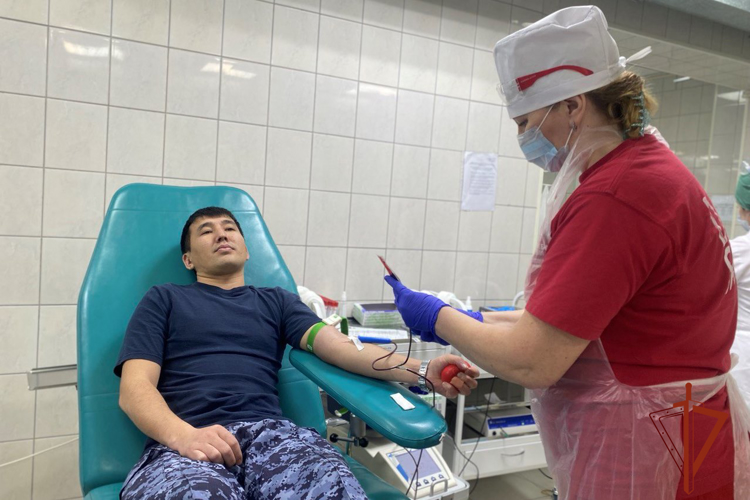 Акция Росгвардии «От сердца к сердцу» прошла в Томске