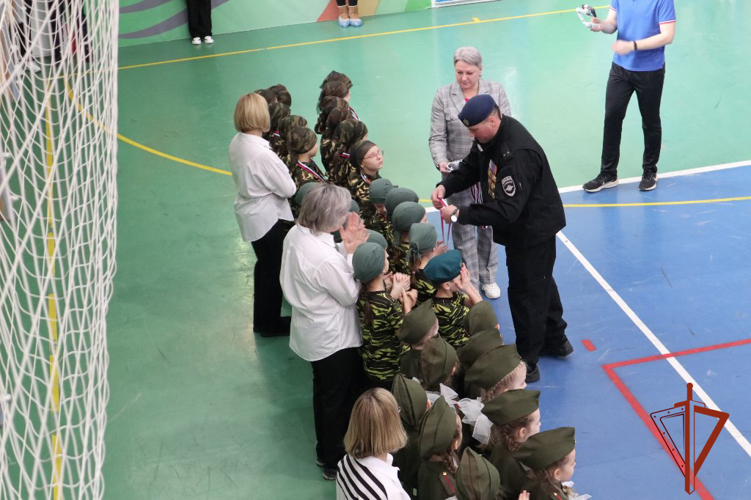 При поддержке Росгвардии прошел финал военно-спортивной игры «Рубеж» в Томске