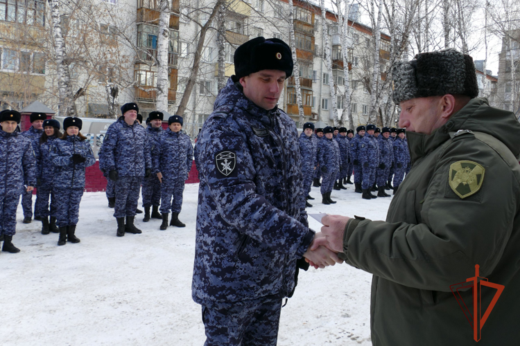 Торжественный митинг, посвященный Дню войск национальной гвардии Российской Федерации, состоялся в Управлении Росгвардии по Томской области