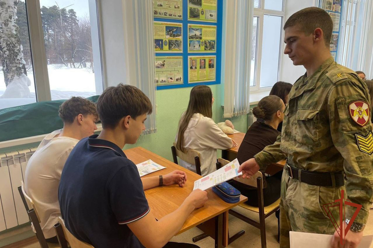В Томской области завершилась стажировка курсантов Росгвардии 