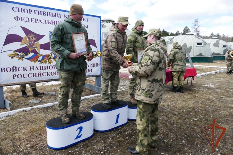 Томские росгвардейцы победили на чемпионате Сибирского ордена Жукова округа Росгвардии по стрельбе из боевого ручного стрелкового оружия (видео)