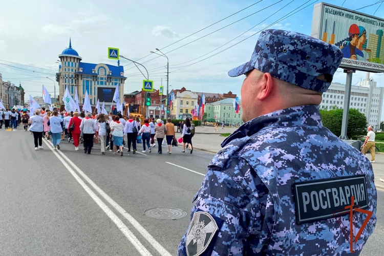58-90-99 – единый номер телефона по приему на службу в Росгвардию работает в Томской области