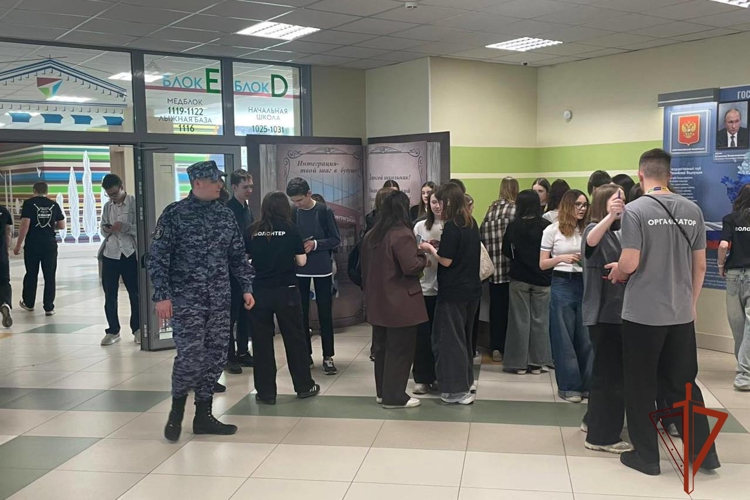 Росгвардия обеспечила безопасность чемпионата России по робототехнике «РобоКап Россия 2025» в Томске