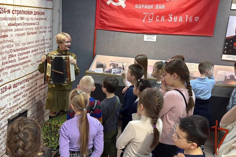 В преддверии юбилея Победы росгвардейцы активно участвуют в патриотических мероприятиях в Томской области (видео)