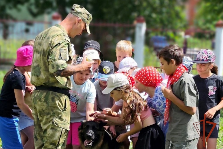 Всероссийская акция «Каникулы с Росгвардией» набирает обороты в Томской области