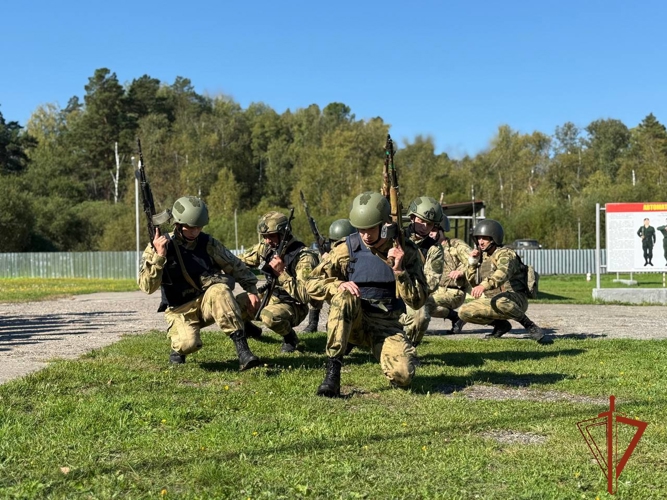 Северские кадеты побывали в гостях у  спецназа  Росгвардии в Томской области