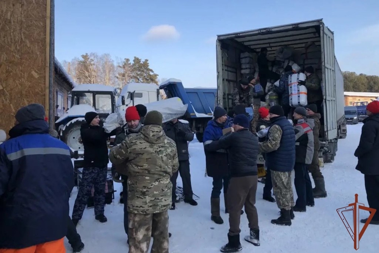 Росгвардейцы в Томской области приняли участие в отправке рождественской гуманитарной помощи в зону СВО (видео)
