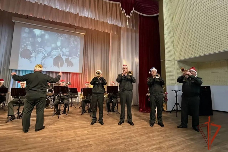 Рождественский концерт состоялся в Северском соединении Росгвардии
