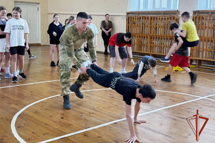 Юные северчане прошли «тропу героев» накануне юбилея Росгвардии