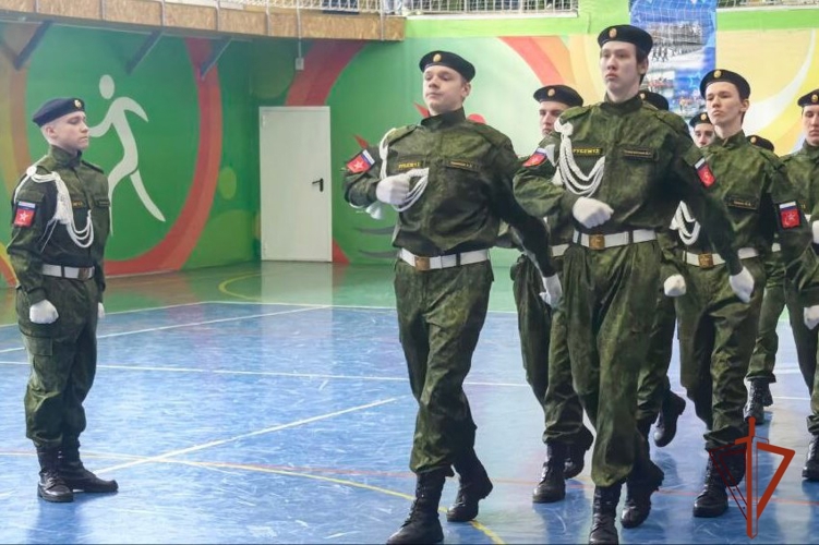 Росгвардия поддержала юнармейцев на финальных испытаниях военно-спортивной игры «Рубеж» в Томске