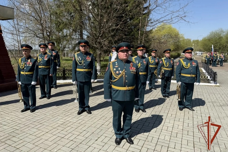 Командир северского соединения Росгвардии принял участие в памятных мероприятиях, посвященных 81-летию Победы (видео)
