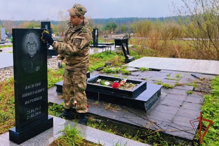 Росгвардейцы в Томской области присоединились к ведомственной акции «На страже памяти»