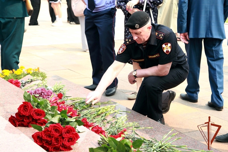 В 85-ю годовщину начала Великой Отечественной войны начальник Управления Росгвардии по Томской области принимает участие в памятных мероприятиях