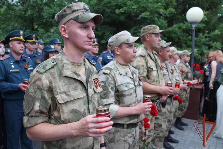 Военнослужащие и ветераны северского соединения Росгвардии присоединились к Всероссийской акции «Свеча памяти»