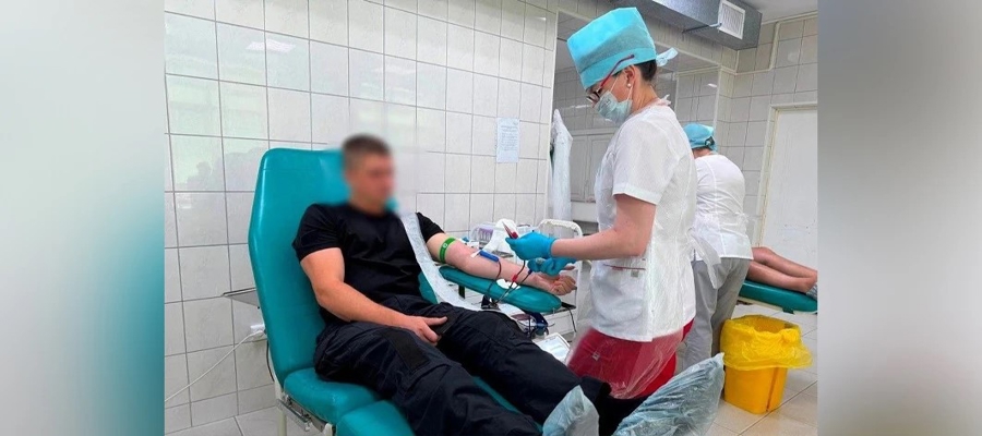 Спецназ Росгвардии сдал кровь для нуждающихся пациентов Томской области