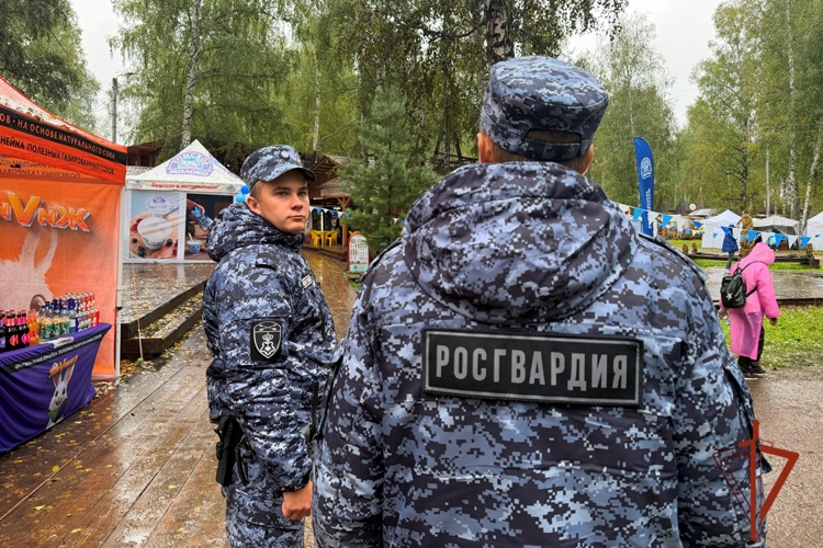 Безопасность международного фестиваля ремесел «Праздник топора – 2026» в Томской области обеспечила Росгвардия
