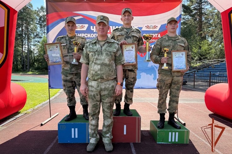 Росгвардейцы из Томской области завоевали золото на чемпионате Сибирского округа Росгвардии по военно-прикладному спорту